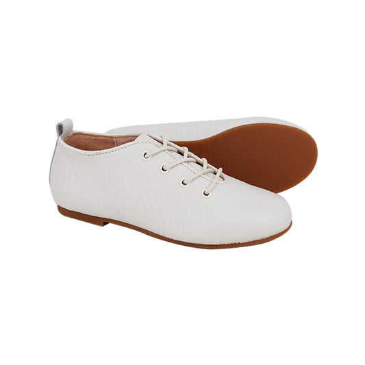 Skipp Textured White Lace Up